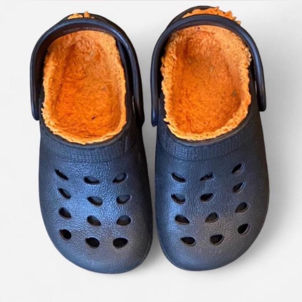 Clogs